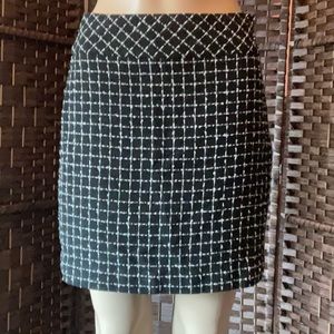 Black and white pattern skirt